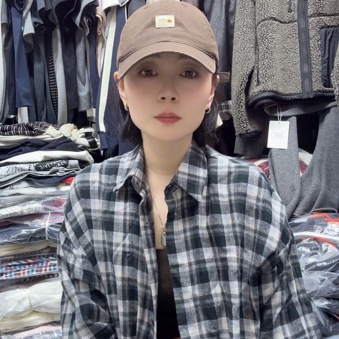 聚酯纤维（涤纶）发菲菲菲菲头发吞吞吐吐