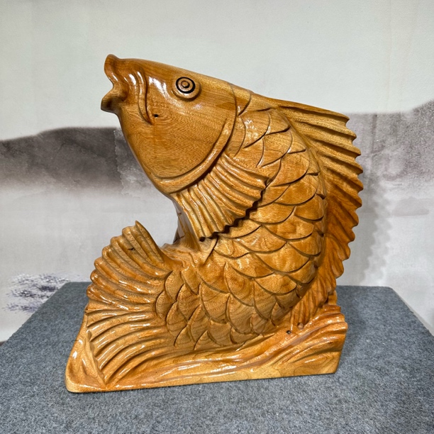 年年有鱼香樟木摆件