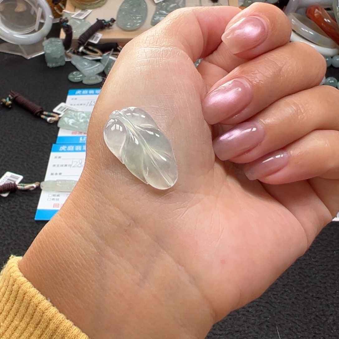 翡翠未镶嵌颈饰天然A货缅甸翡翠