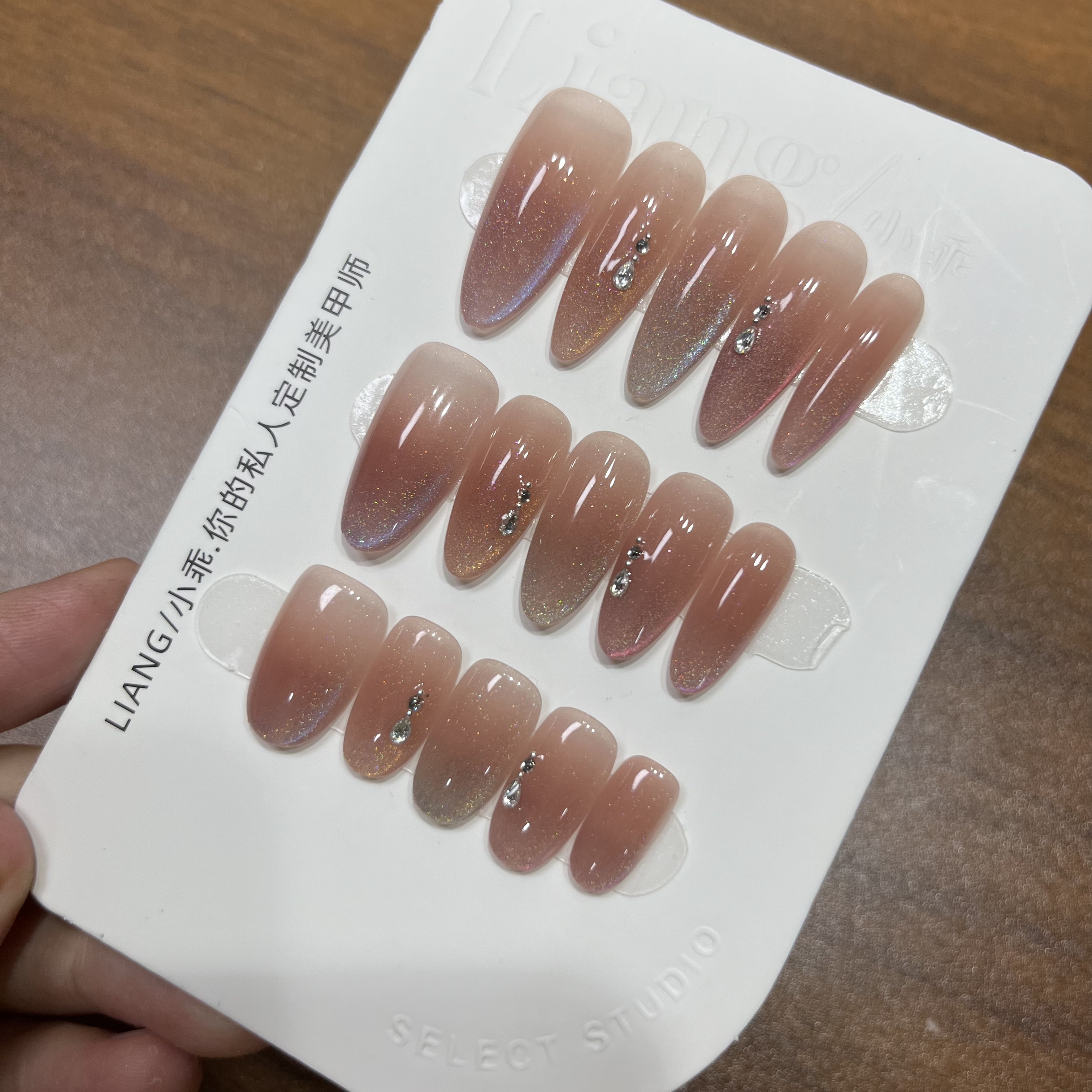 【雨后彩虹】高端 纯手工 定制 穿戴甲 轻奢美甲显白气质穿戴式