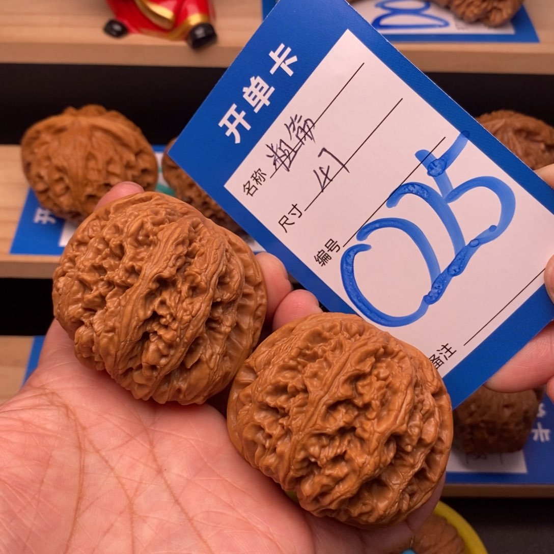 文玩核桃吊坠47尺粗筋