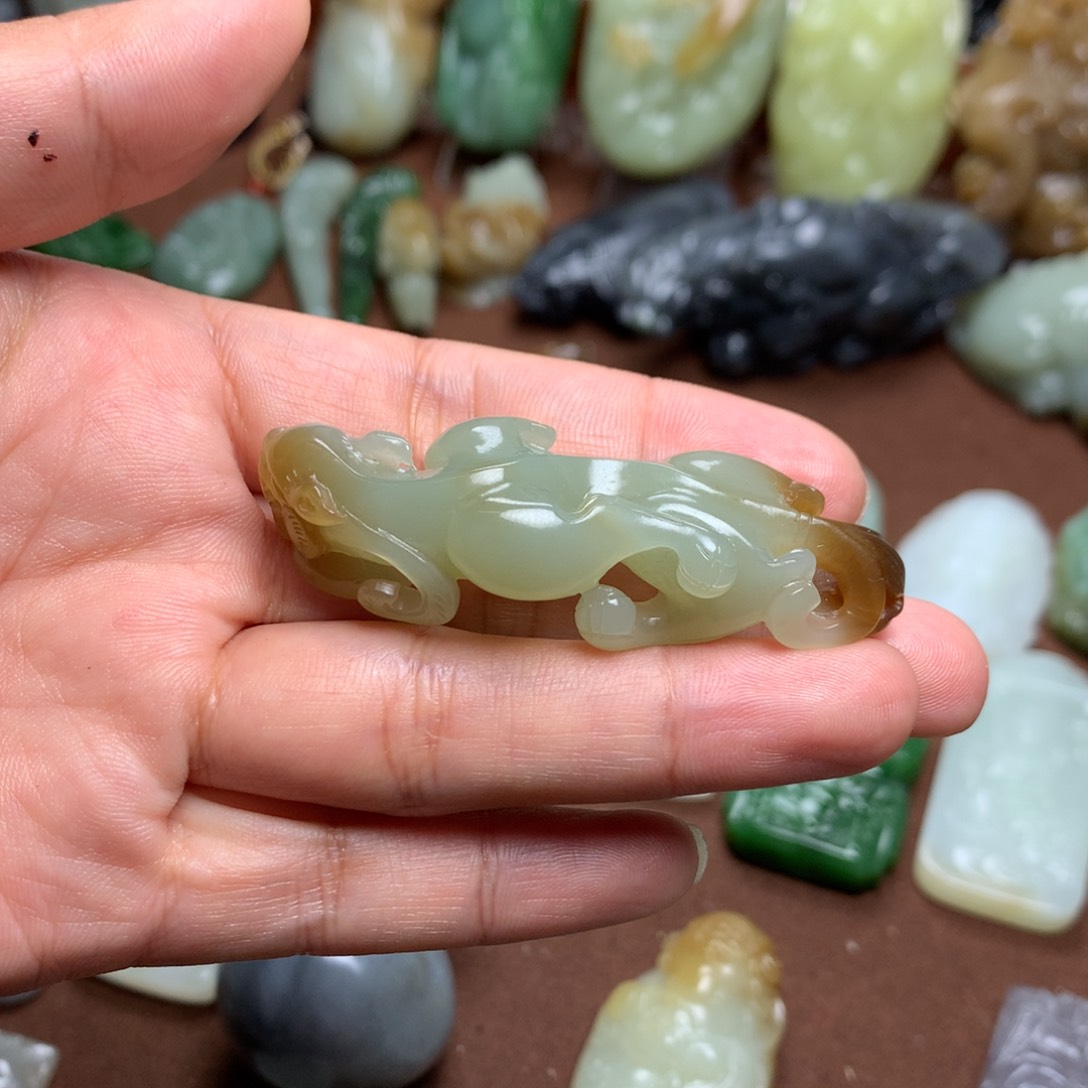 和田玉挂件未镶嵌?*?