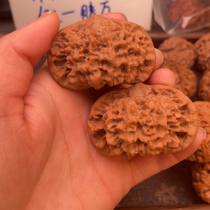 如***果核桃麒麟纹官帽麒麟纹