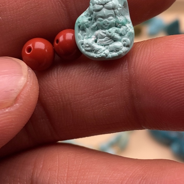 南红玛瑙车挂未镶嵌没***鱼