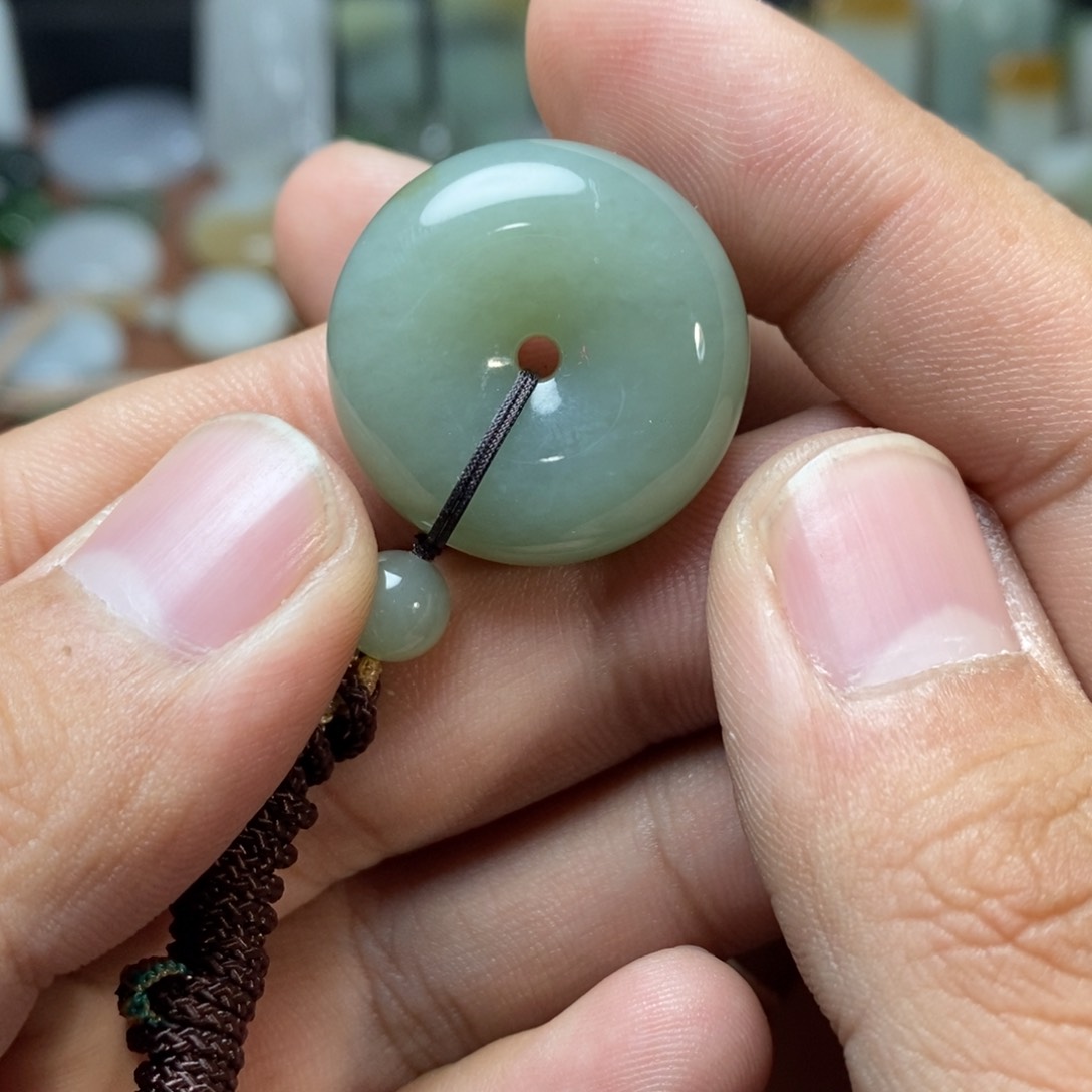 和田玉吊坠(不含链)未镶嵌