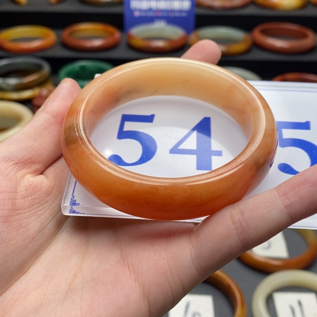 石英质玉（黄龙玉）手镯未镶嵌