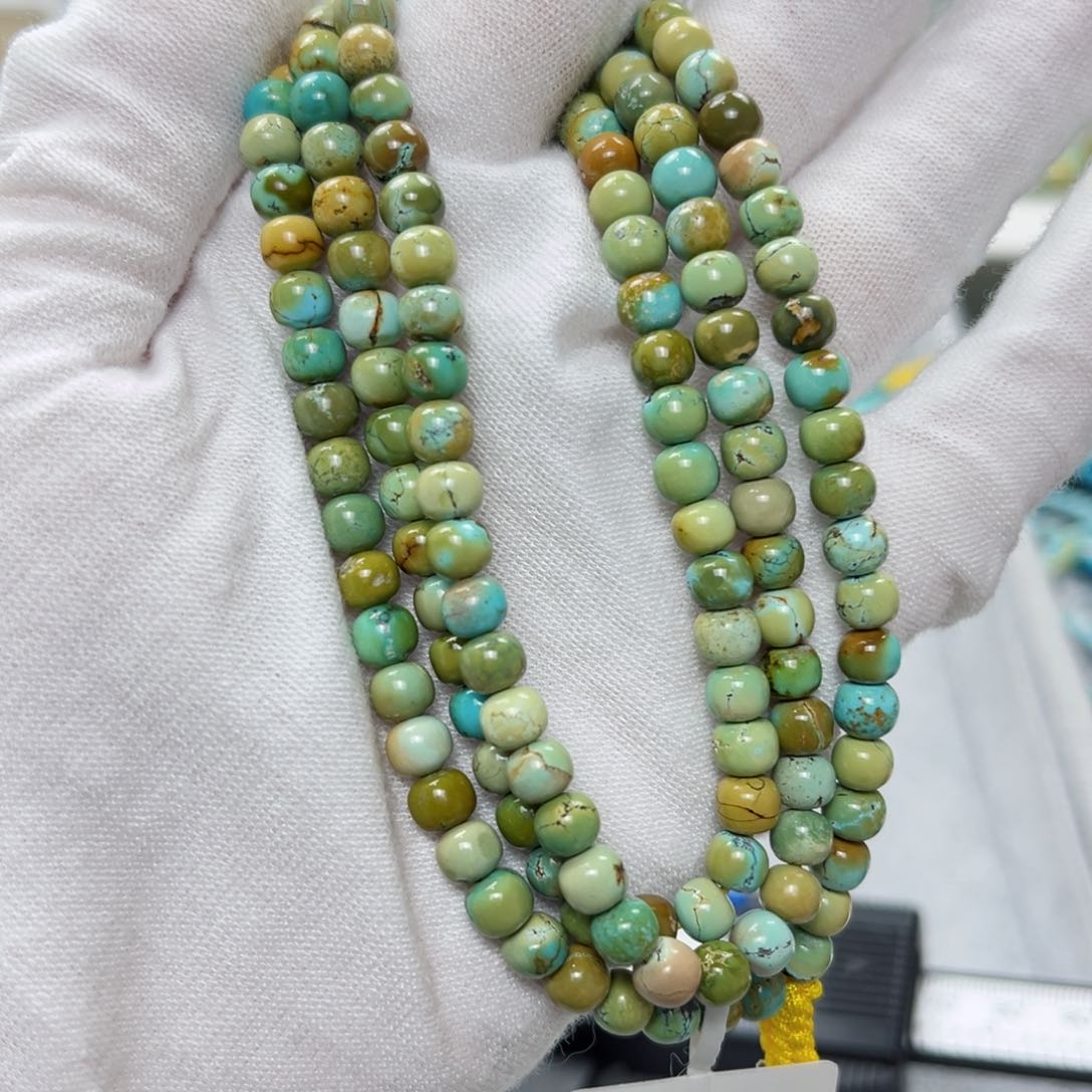 绿松石绿松石未镶嵌