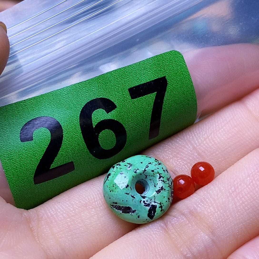未镶嵌南红玛瑙珠宝奇石