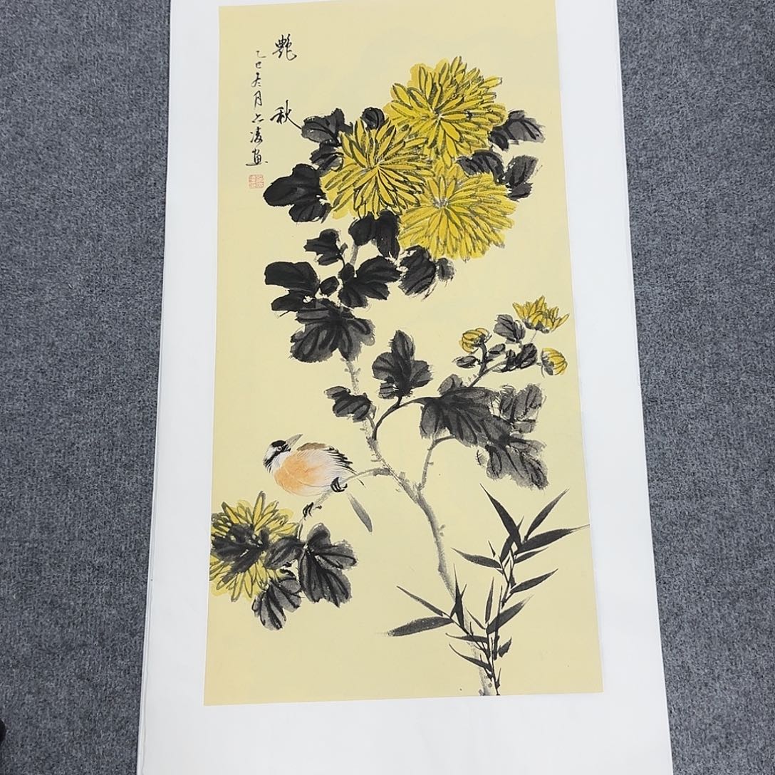 国画68*35纯手绘刘亦凌