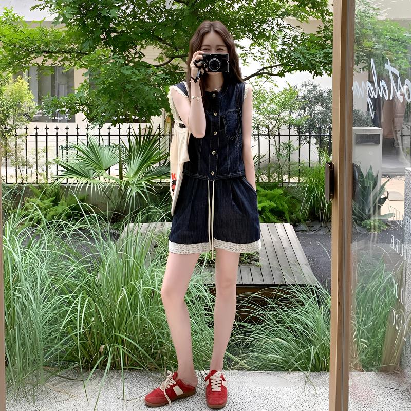 韩版复古蕾丝花边牛仔马甲高腰短裤套装女2025夏新款小个子两件套
