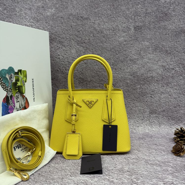 99新/普拉达/C18671355597/包包