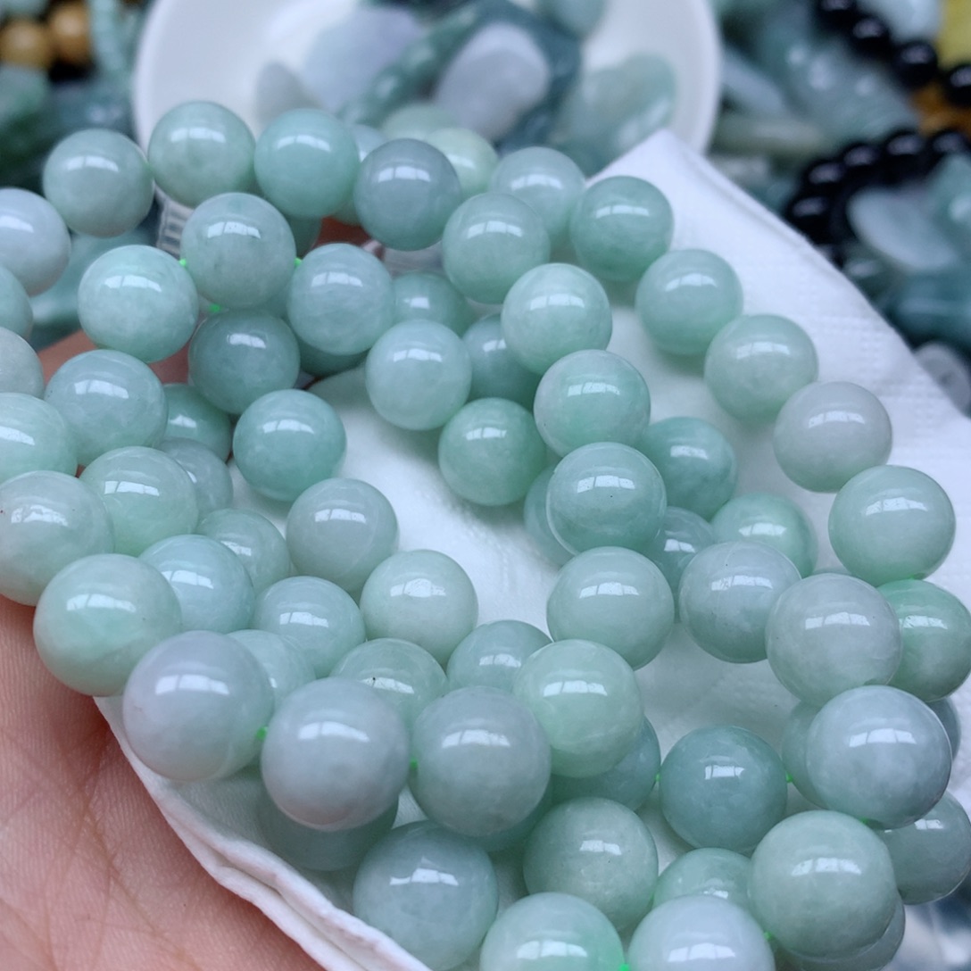 翡翠未镶嵌颈饰掌*的翡翠