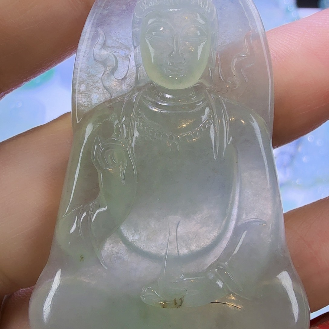 翡翠颈饰未镶嵌素衣