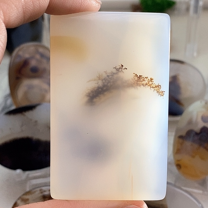 玛瑙/玉髓颈饰未镶嵌