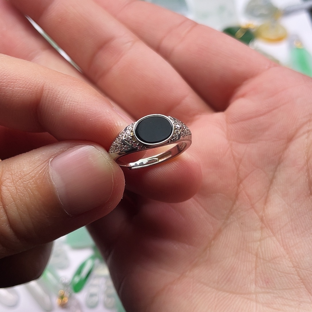 翡翠银S925镶嵌颈饰翡翠