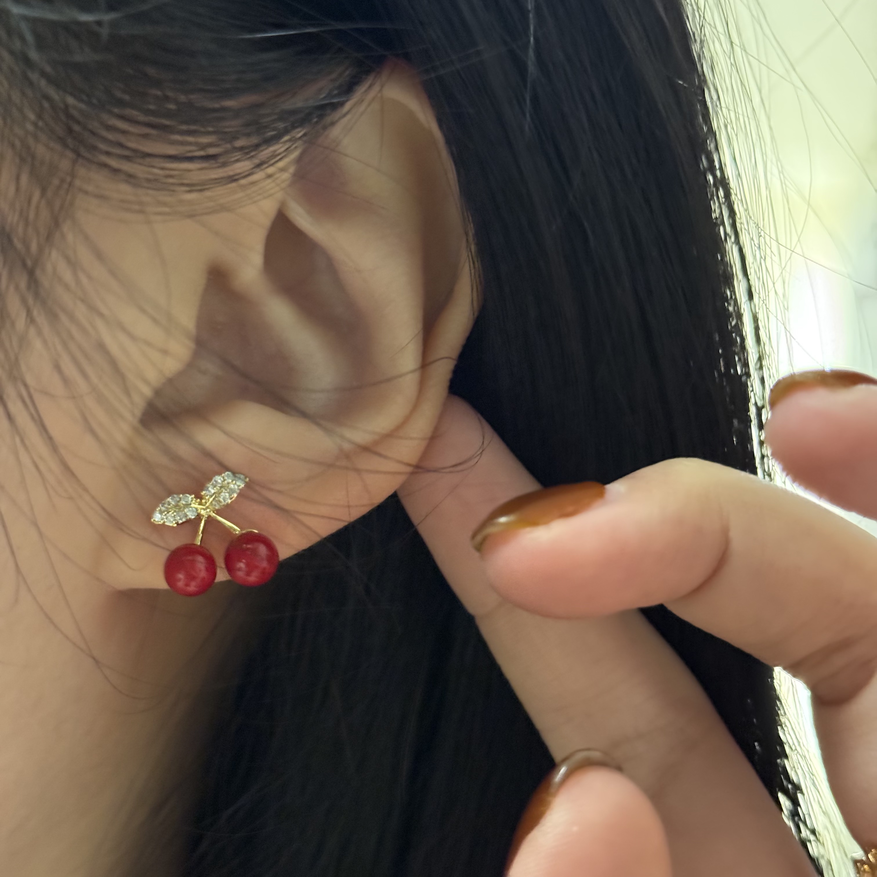 铜合金锆石耳饰 2506 通勤款  百搭设计款小樱桃时尚耳钉