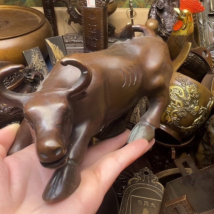 精美铜器批发档口