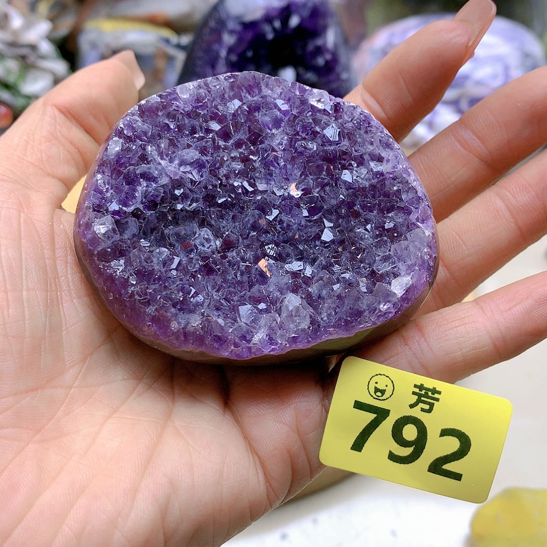 紫晶大型摆件（非配饰）未镶嵌