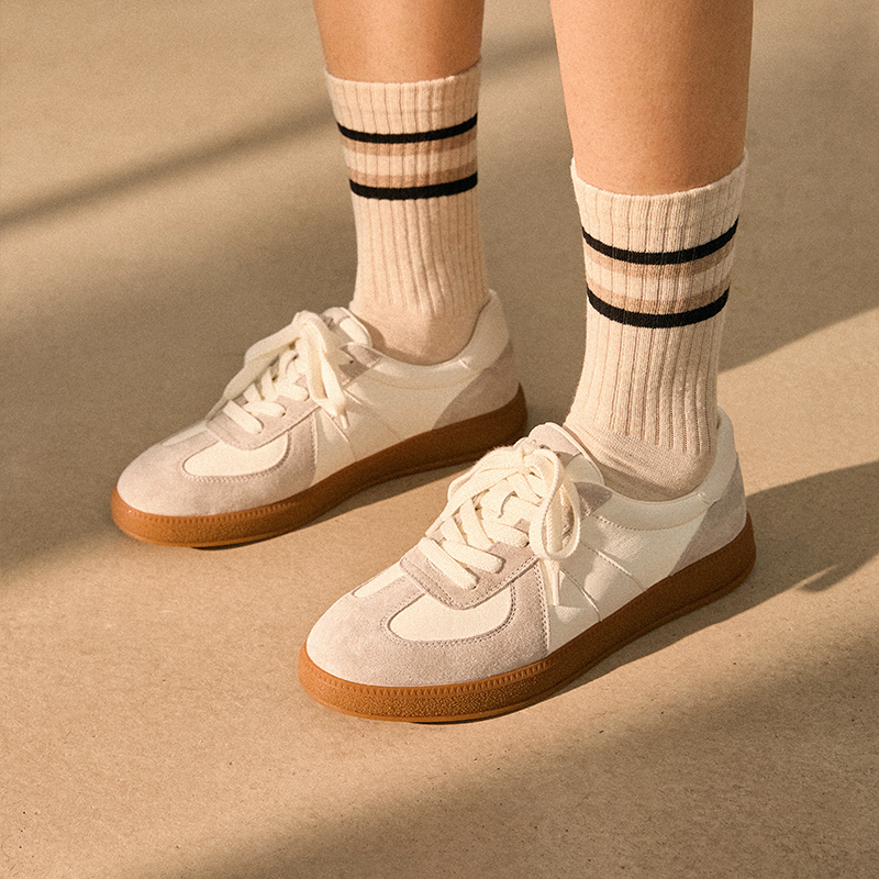 卓家男鞋复古德训鞋男平底休闲运动小白鞋百搭板鞋402N20263