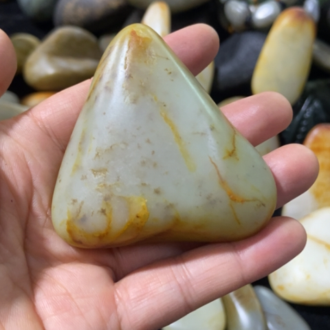 和田玉（糖玉）未镶嵌车挂