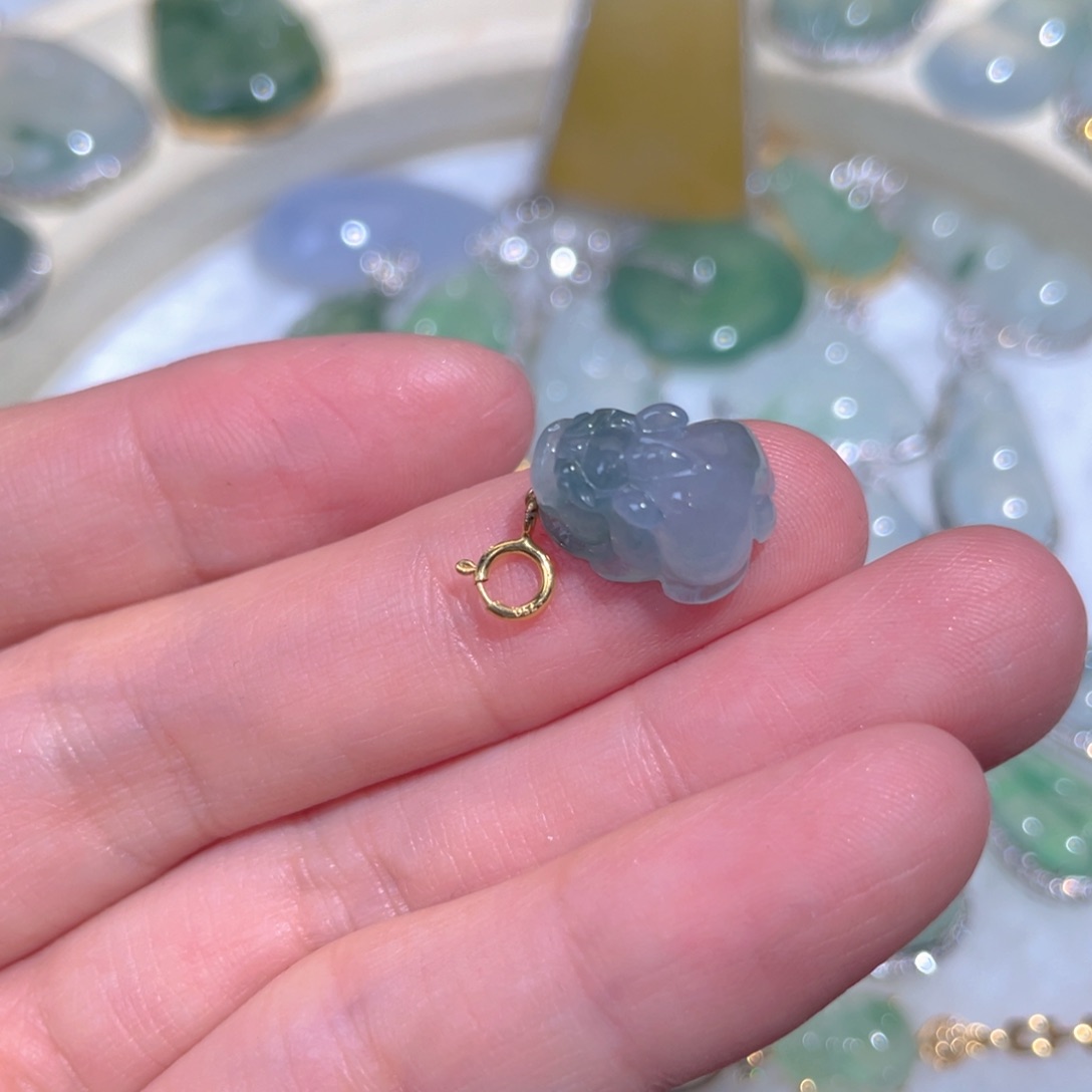 翡翠颈饰18K金镶嵌翡翠