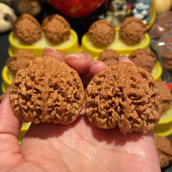 文玩核桃43+尺满天星