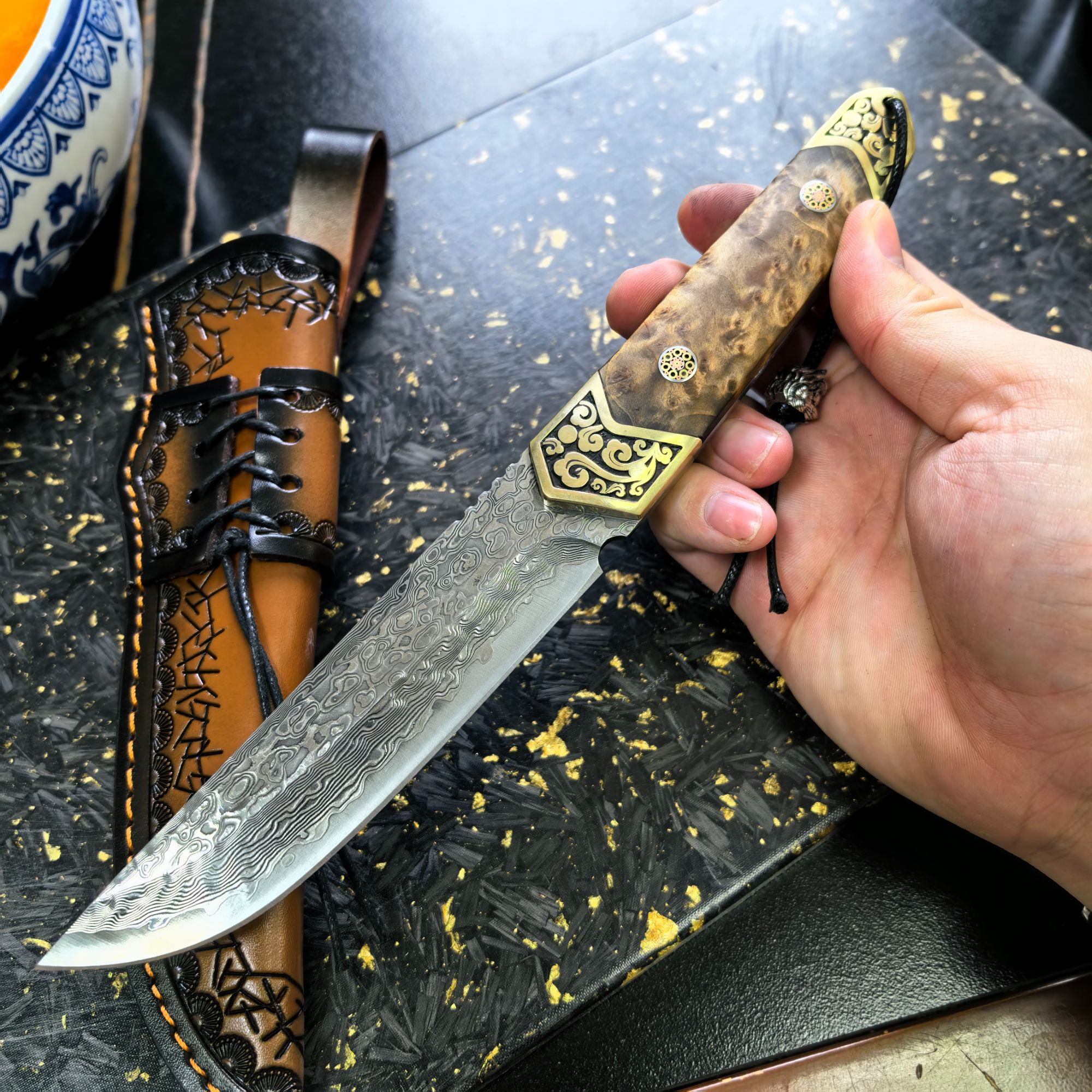 【鹰隼】新款大马士多功能户外用具