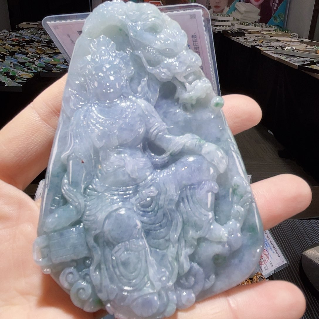 颈饰未镶嵌翡翠一