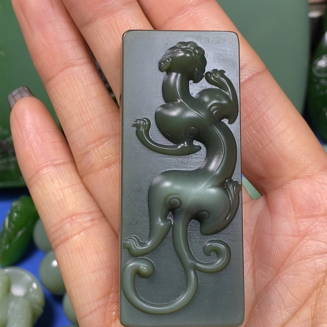 和田玉挂件未镶嵌