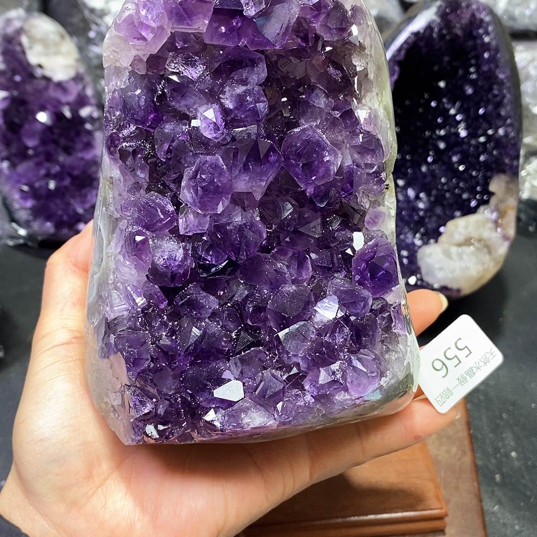 水晶大型摆件（非配饰）未镶嵌