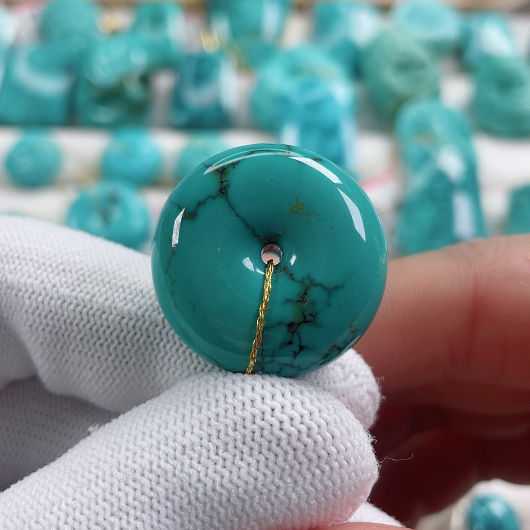 绿松石车挂未镶嵌