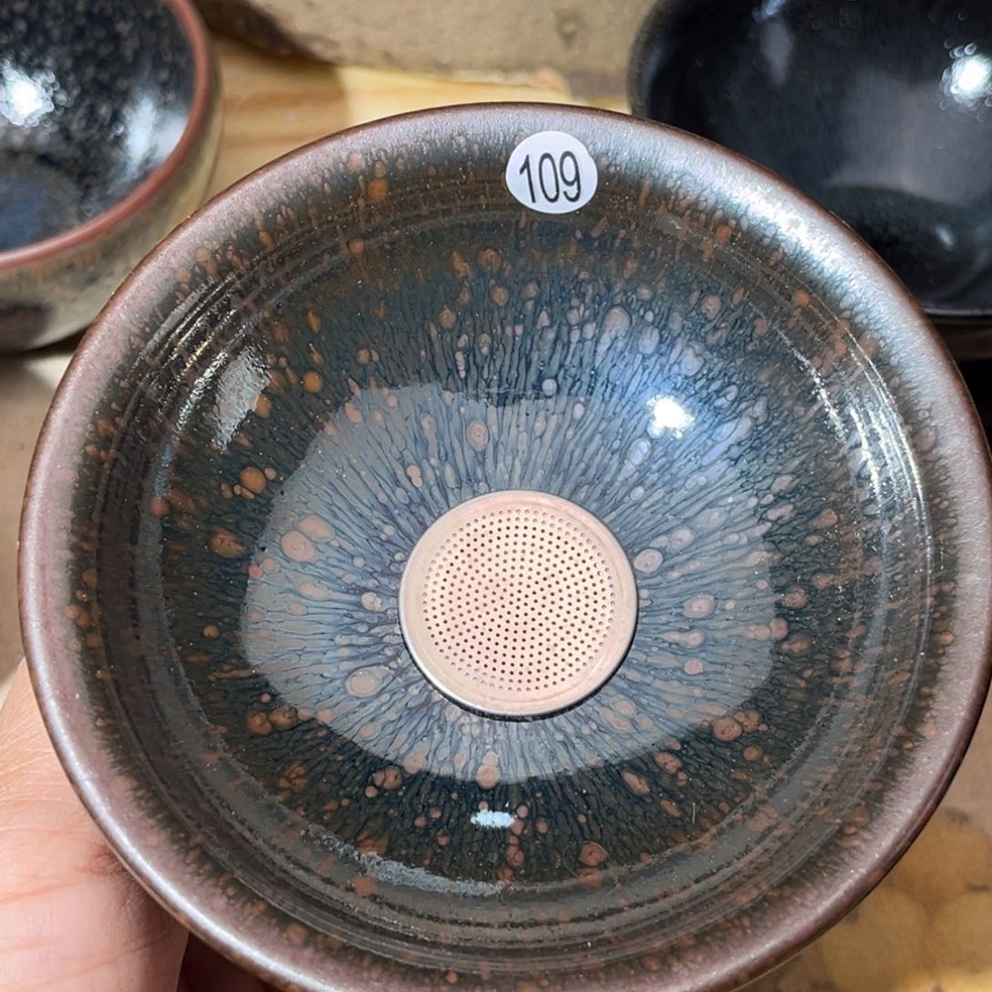 茶盏义兴龙窑坚持真柴烧