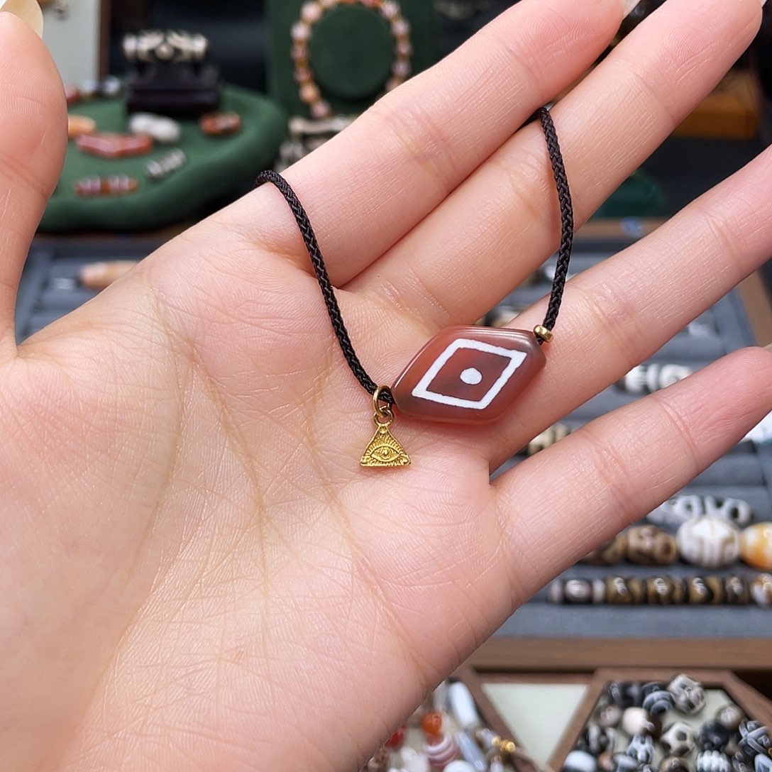 玛瑙/玉髓未镶嵌珠宝半成品