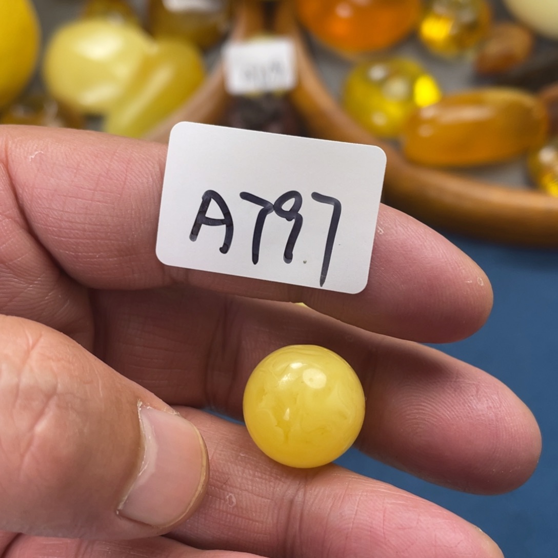 手链琥珀未镶嵌多样性发，发其中一件