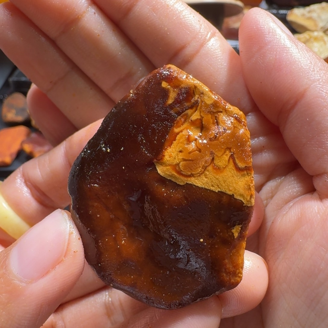 定制琥珀未镶嵌定制