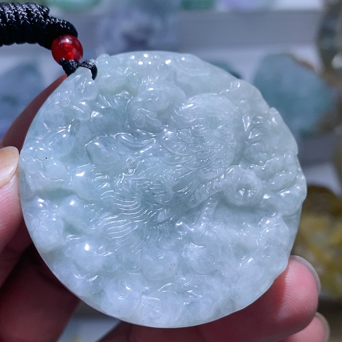 【闪购商品】翡翠未镶嵌颈饰111111111111