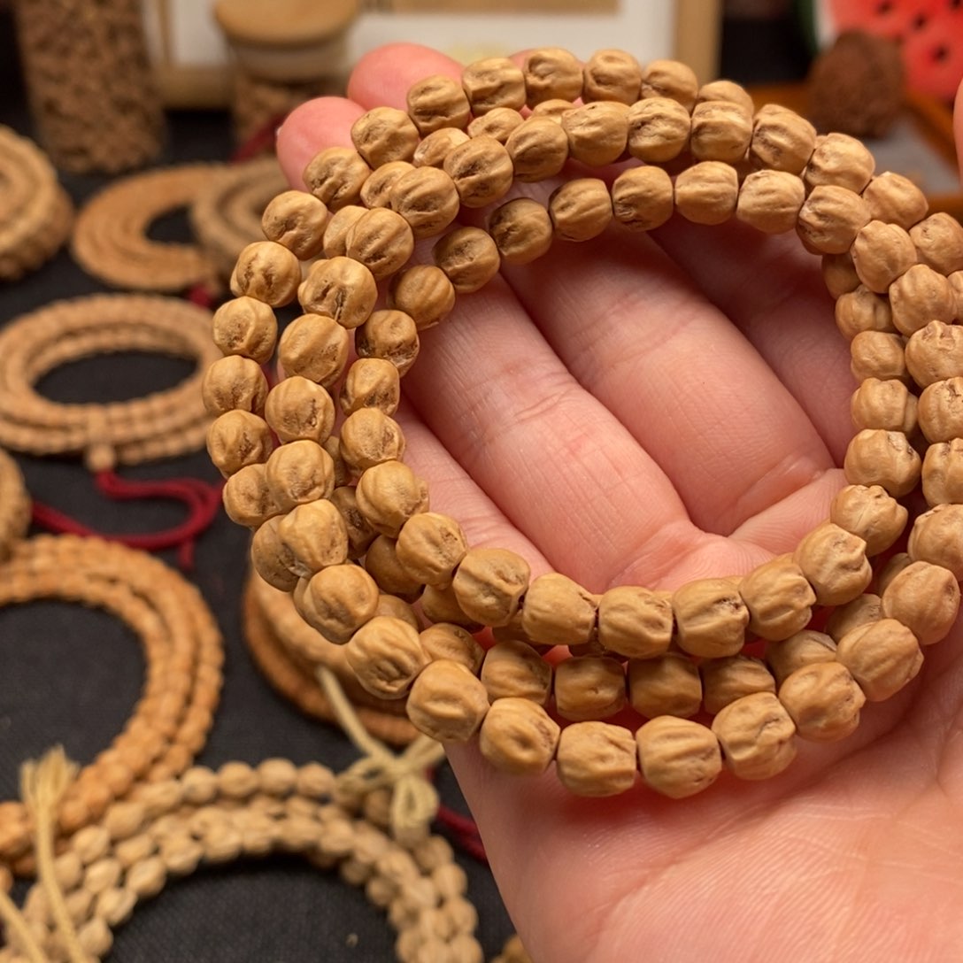 柏香籽/百香籽手串仰**空