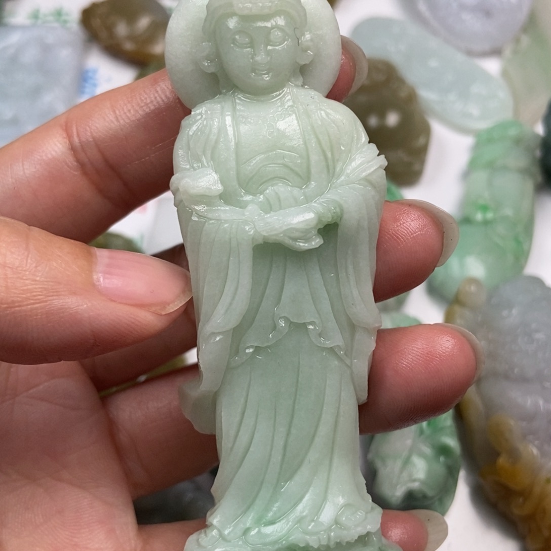 定制翡翠未镶嵌翡翠
