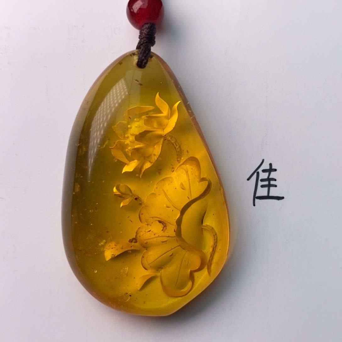 琥珀珠宝奇石未镶嵌