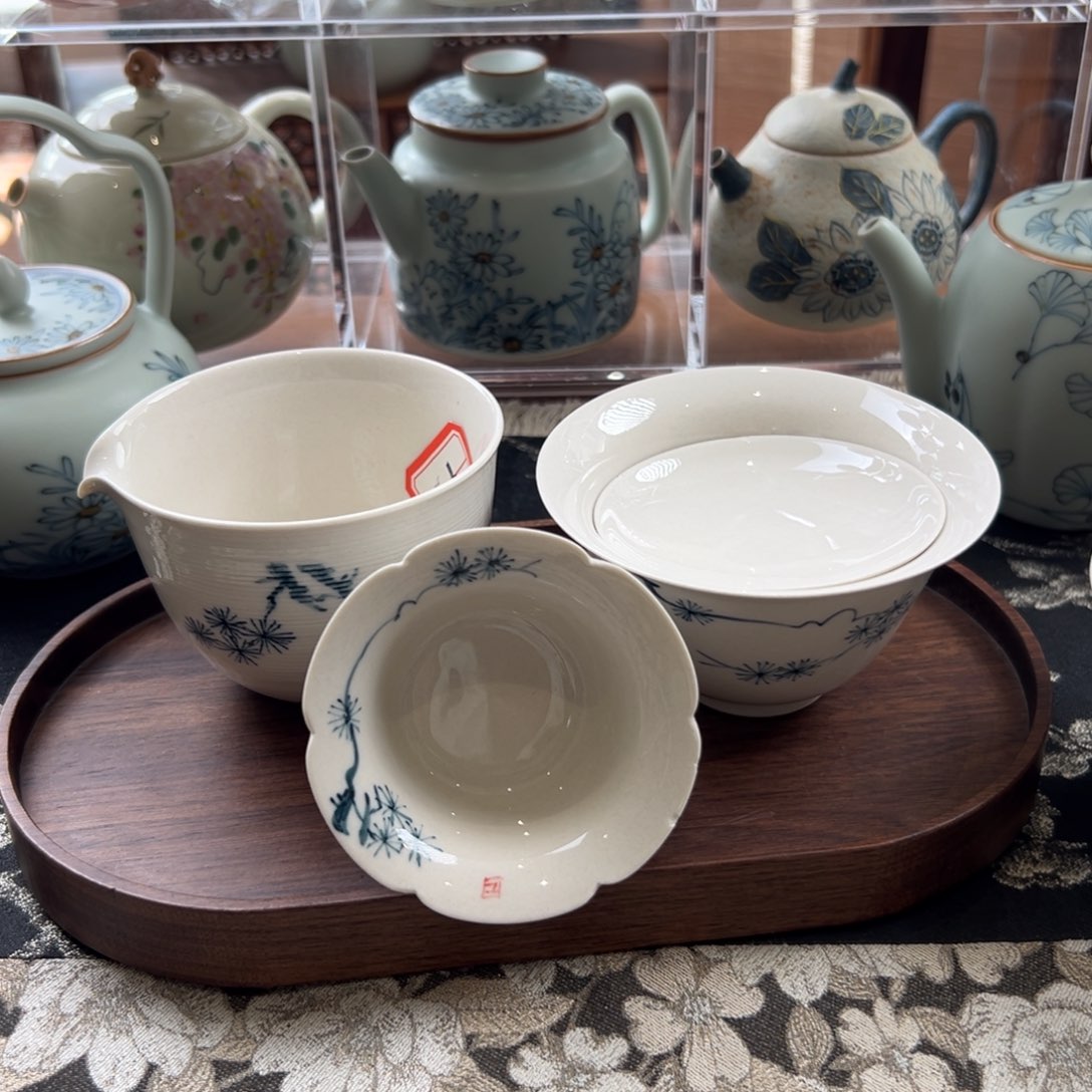 茶具等产品为主要原料生产基地的