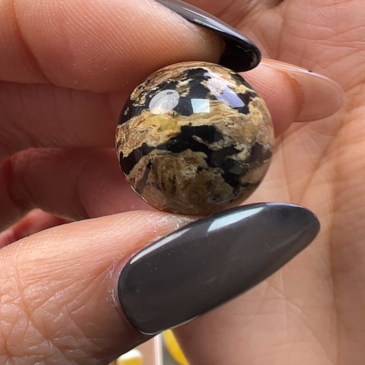 南红玛瑙未镶嵌珠宝奇石