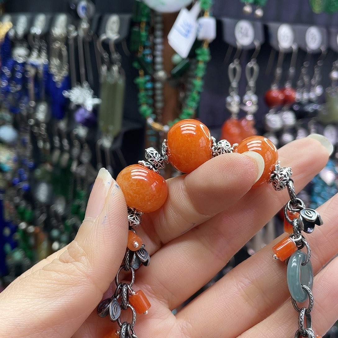 *****翡翠未镶嵌耳饰869hhhhk