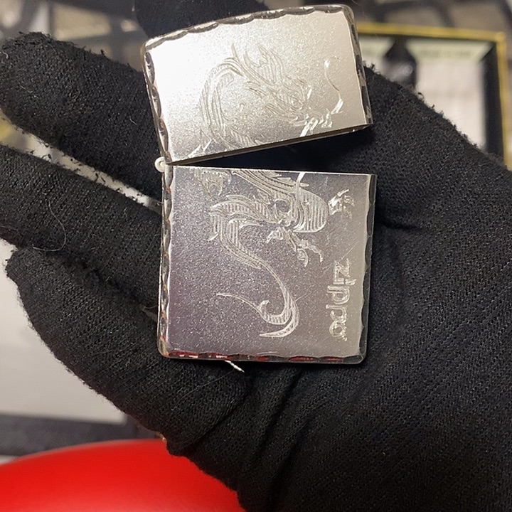 二***）煤油打火机单外壳不含内胆默认微瑕 