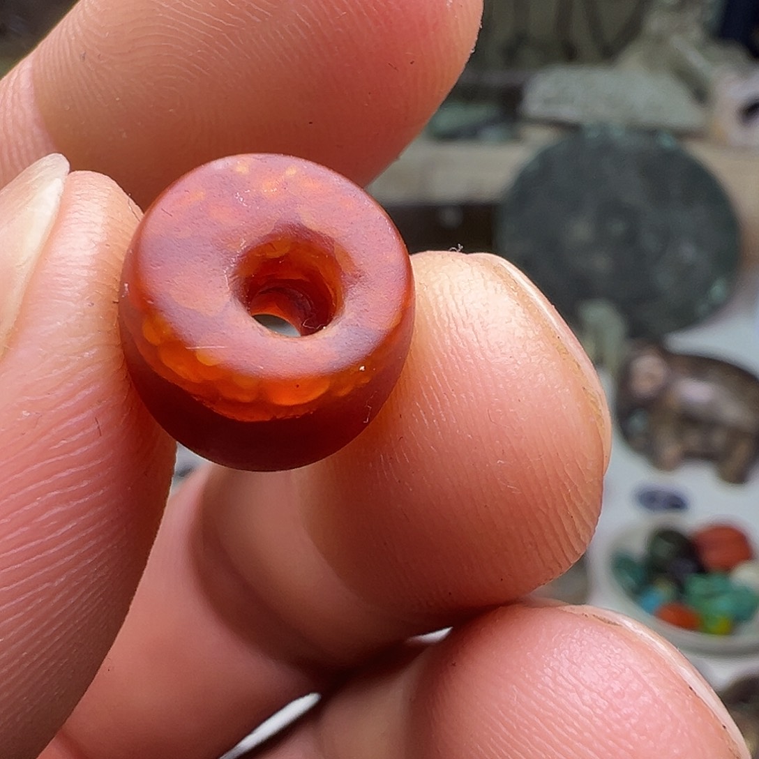 元***元和田玉未镶嵌颈饰