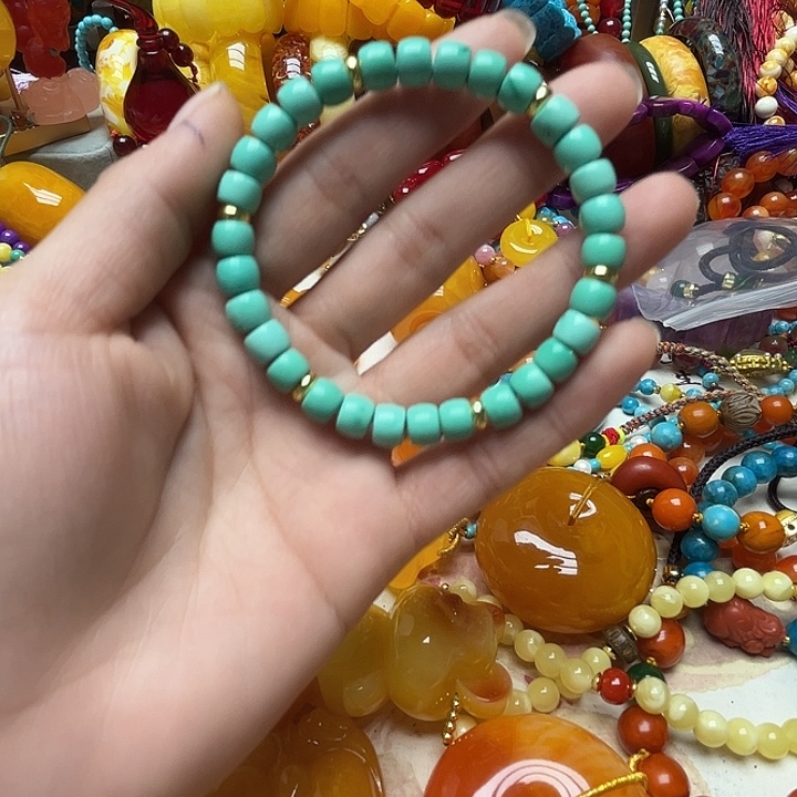 树脂制品?****1029松单圈手链