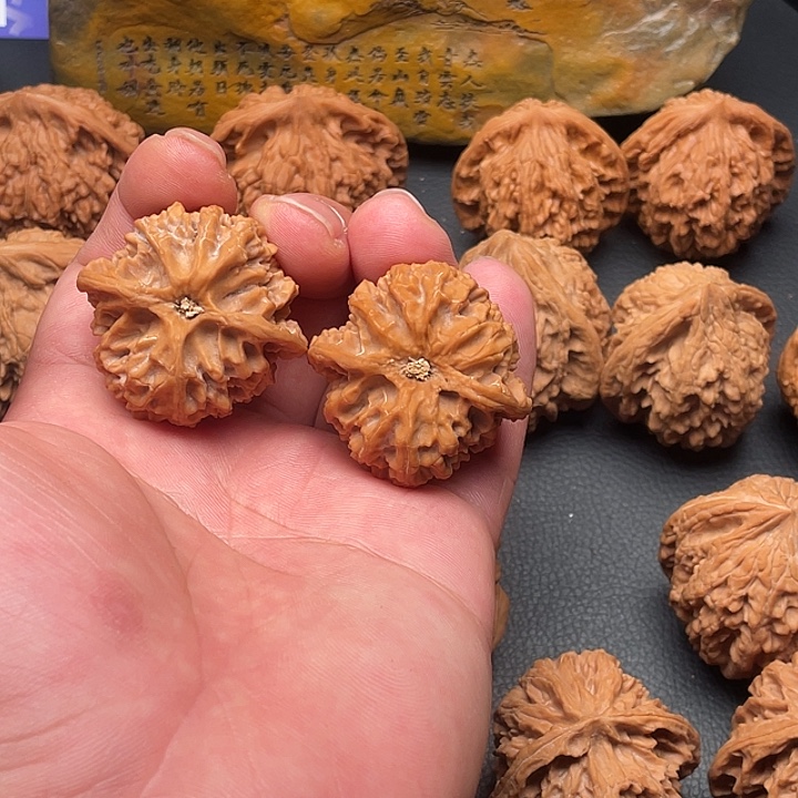 睡****把件文玩核桃苹果园39尺寸