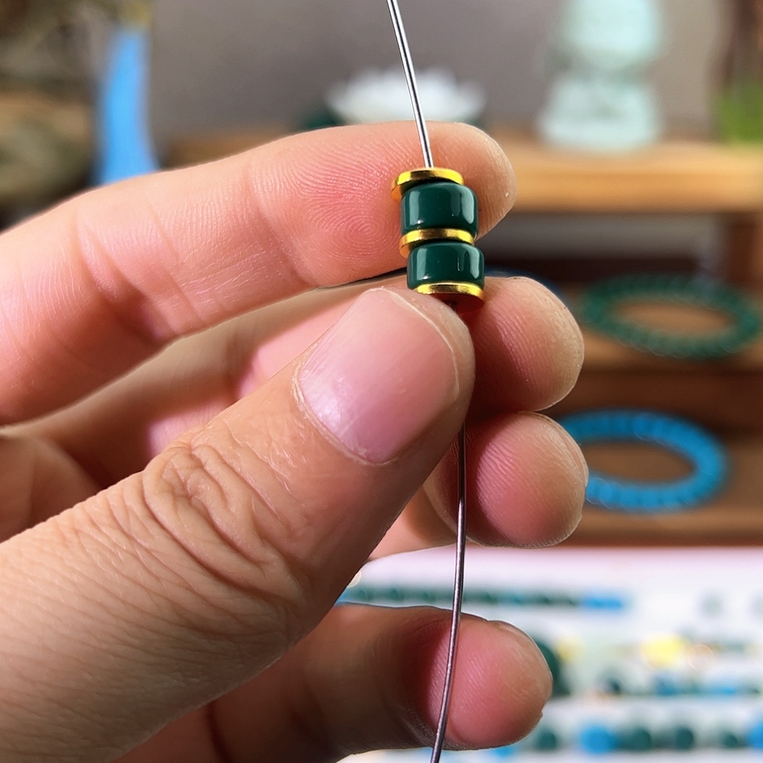 W***.石英石非金属4个7的隔片