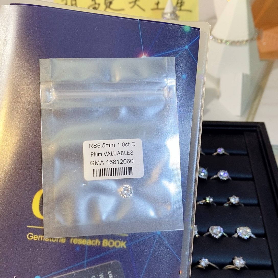 泡****925银合成碳硅石人鱼吊坠