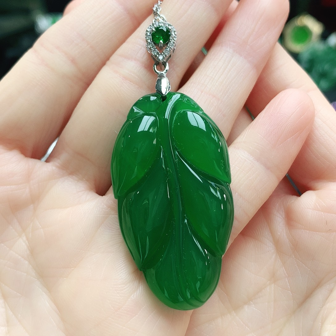 玛瑙/玉髓吊坠未镶嵌