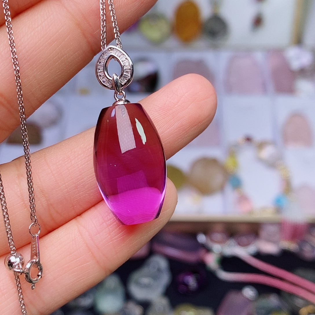 水晶吊坠(赠链)银S925镶嵌